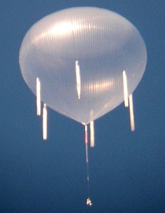 Globo abierto de la NASA en pleno vuelo