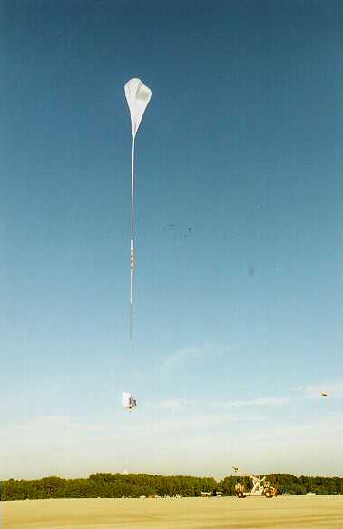 The payload is released and the balloon start to climb