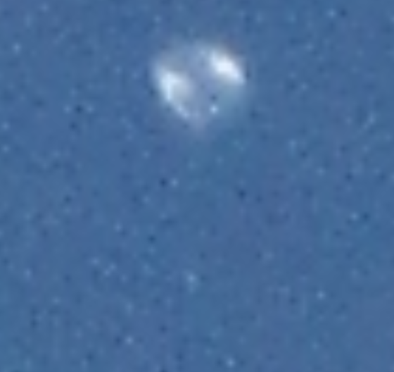 The balloon seen from a distance of 100 km