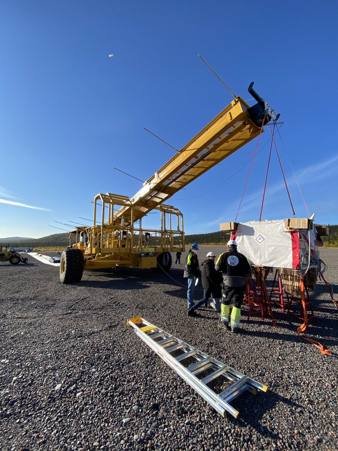 The gondola being readied for launch at ESRANGE's launch pad